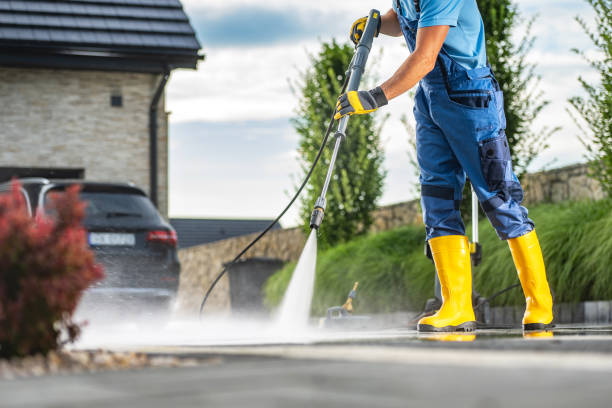 Garage Pressure Washing in Seaside, OR